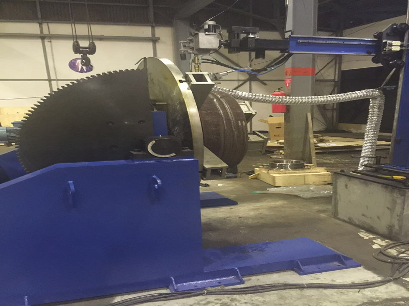 磨盤(pán)磨輥離線(xiàn)堆焊設(shè)備1